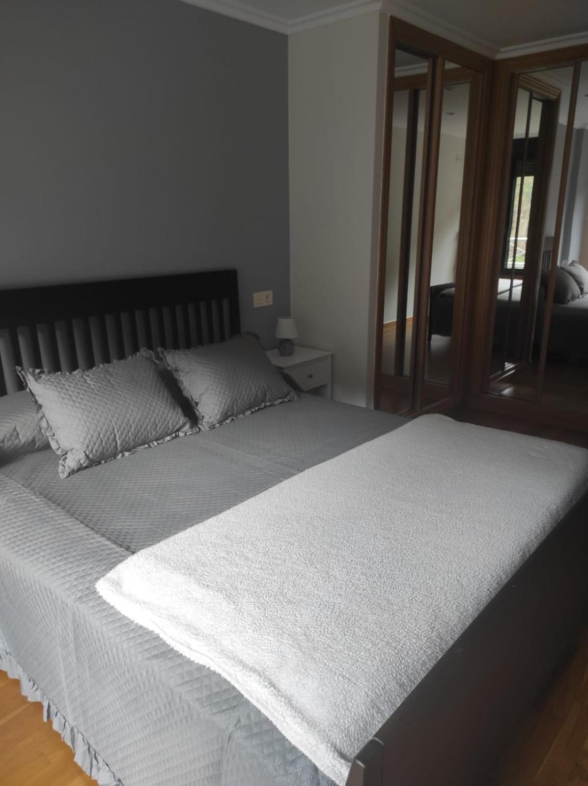 Pedaporta Apartment Комбаро Екстериор снимка